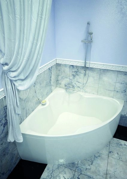 Акриловая ванна Vayer Iryda 150x150