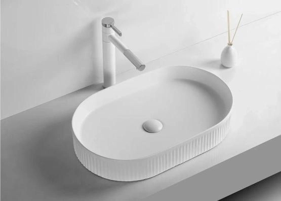 Раковина Cerutti SPA CR8009 накладная, белая, овальная 580х360х100