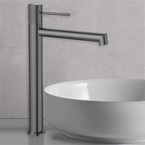 Смеситель высокий для раковины Vincea Desire VBF-1D2GM однорычажный, вороненая сталь