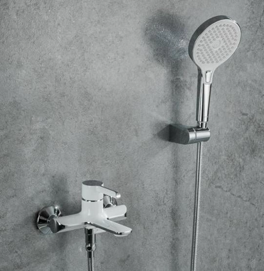 Смеситель для ванны Gappo G3203-8 белый/хром