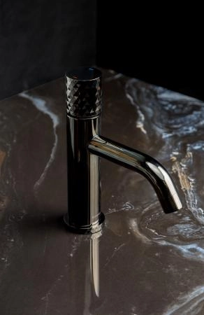 Смеситель STICK Boheme для умыв. низ. Shine Gun Metal низкий с ручкой DIAMOND 121-SGM