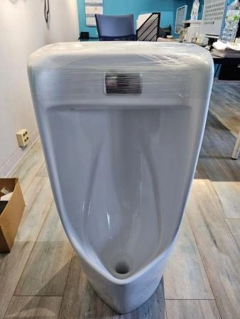 Писсуар сенсорный Gid Q9505 подвесной выпуск горизонтальный Белый