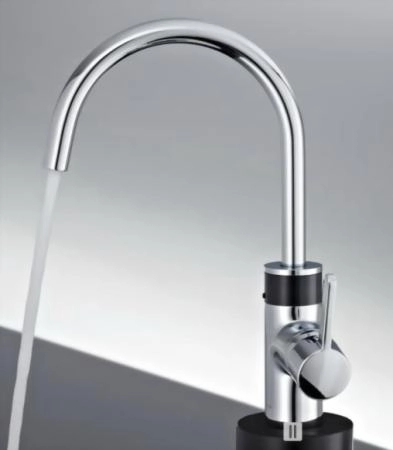 Смеситель Kludi E-GO 422100575 электронный для кухни