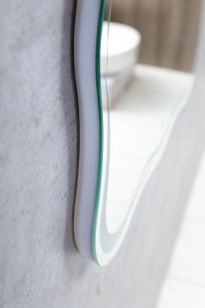 Зеркало Belbagno SPC-OND-600-800-LED-TCH с свет/сенсор выкл. 600x30x800