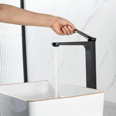 Смеситель GAPPO G1010-26 для раковины высокий, черный