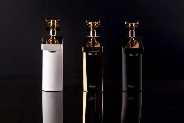 Смеситель врезной на борт ванны Boheme VENTURO белый + золото 380-W