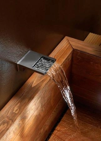 Верхний душ Bossini Bocca Cascata XL E88500.030 120x155 мм, каскадная струя, хром