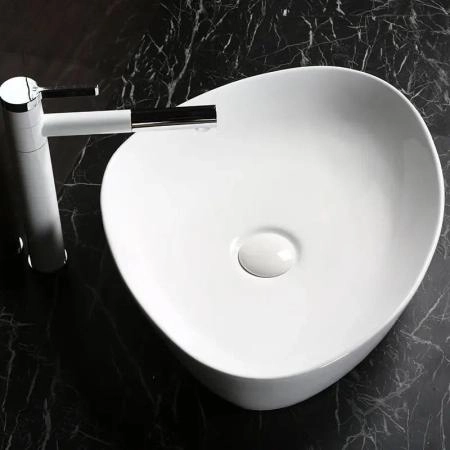 Раковина Cerutti SPA CR0021C накладная, белая, треугольная 500х400х160