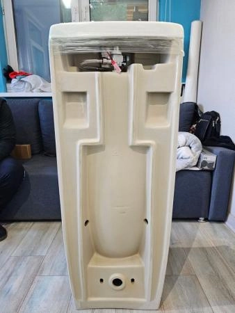 Писсуар сенсорный Gid Q9555 напольный выпуск горизонтальный Белый