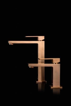 Cмеситель для умывальника Boheme Qubic Copper Brushed 471-CB
