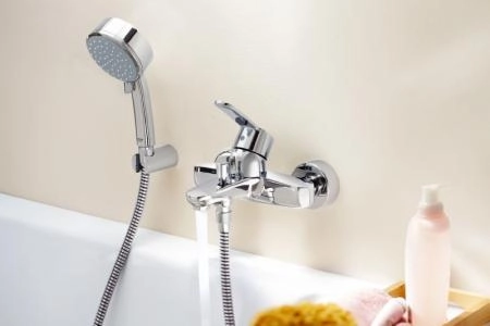 Смеситель Grohe Eurostyle Cosmopolitan 33591002 для ванны однорычажный