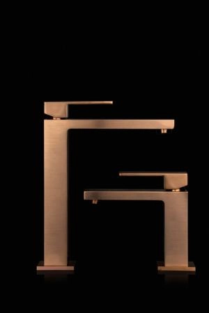 Cмеситель для умывальника Boheme Qubic Copper Brushed 471-CB