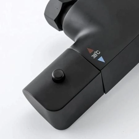 Душевая система Gappo G2407-60 термостат с изливом черный верхний душ 30x30