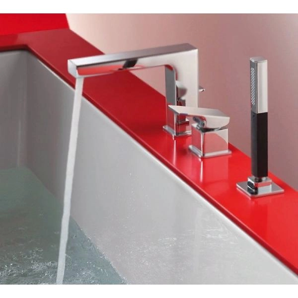 Смеситель Jacob Delafon STRAYT E37337-CP на борт ванны хром