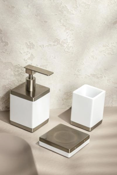 Мыльница Boheme квадратная Qubic Nickel Brush 10960-NB