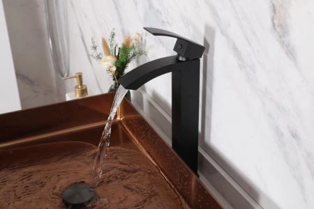 Смеситель Gid Victoria L120-BM-D для раковины Черный матовый