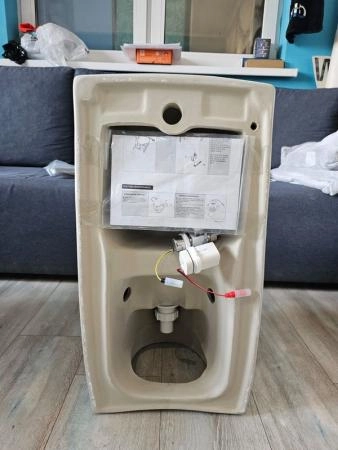 Писсуар сенсорный Gid Q9510 подвесной выпуск горизонтальный Белый