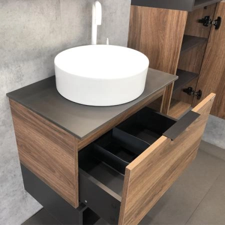 Тумба с раковиной Comforty Штутгарт-60 00-00001698 Дуб тёмно-коричневый с черной столешницей c раковиной COMFORTY 9111