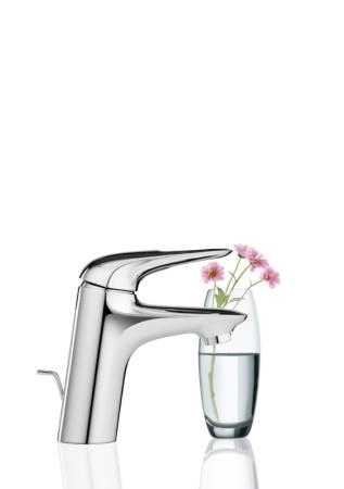 Смеситель Grohe Eurostyle 2015 33558003 для раковины со сливной гарнитурой