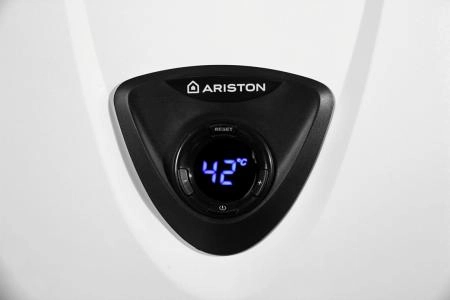 Водонагреватель проточный Ariston Fast Evo 14 C