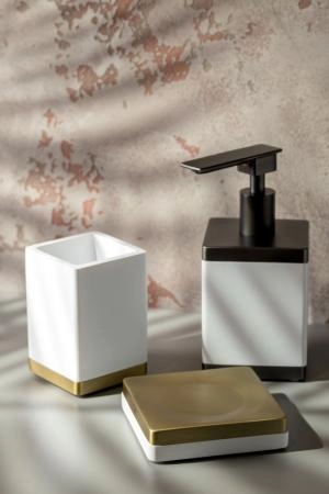 Стакан Boheme настольный Qubic Matt Gold 10961-MG