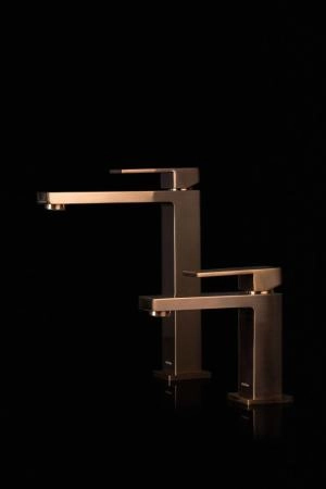 Cмеситель для умывальника Boheme Qubic Copper Brushed 471-CB