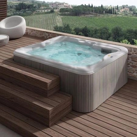Jacuzzi Lodge L Минибассейн 223x211см, отдельностоящий, c г/м Hydro+Blower, утеплитель Eco Shield, панель Sillwer wood, цвет акрила: Porcelain
