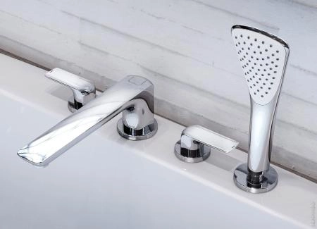 Смеситель Kludi Ameo 414240575 для ванны на 4 отверстия