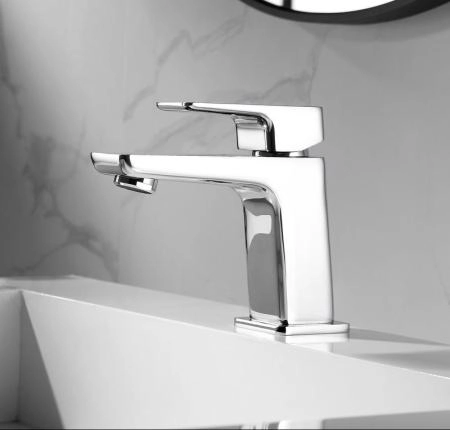 Смеситель для раковин ESKO BERLIN BR 26 хром