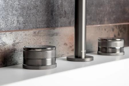 Смеситель на столешницу Boheme PRESTIGE на 3 отв. GUN METAL 152-GM-PR