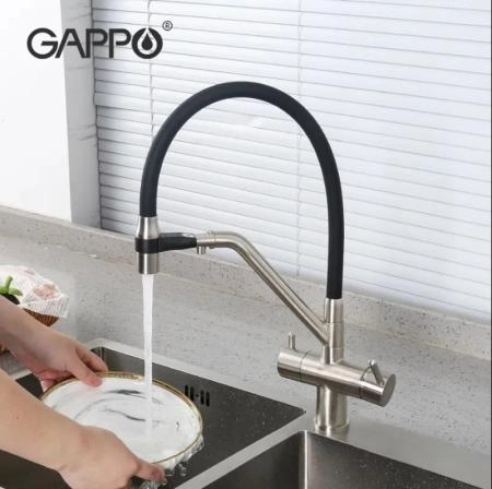 Смеситель Gappo G4398-85 для кухни с гибким изливом сатин/черный