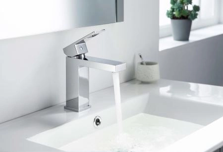 Смеситель для раковины Timo Briana (7161/00F)