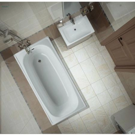 Ванна BLB Europa B05E22001 1050X700 2,3 мм сид. белый сталь