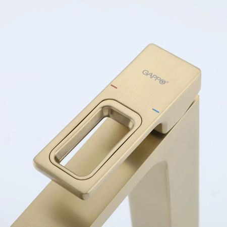 Смеситель GAPPO G1017-32 для раковины высокий, золотой сатин