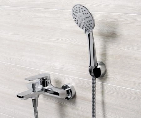 Смеситель Wasserkraft Lopau 3201 для ванны с коротким изливом