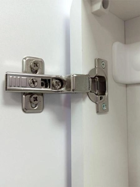 Зеркало-шкаф Континент Elliot LED 1000х800 с датчиком движения MBK031