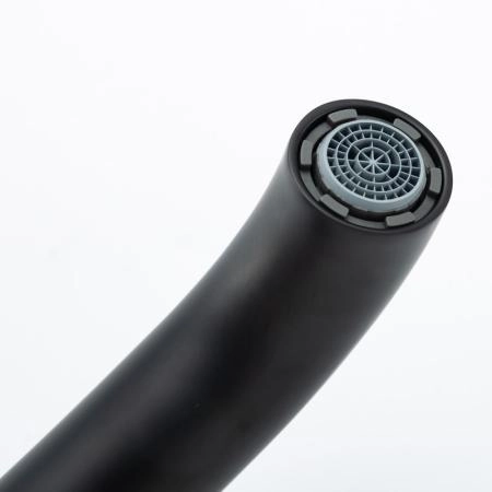 Смеситель GAPPO G3006-6 для ванны напольный, черный