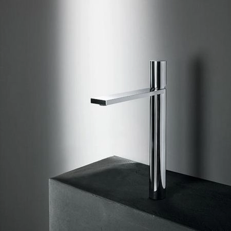Fantini Milano Смеситель для раковины, 1 отв., излив: 170 мм, высокий излив, цвет: хром