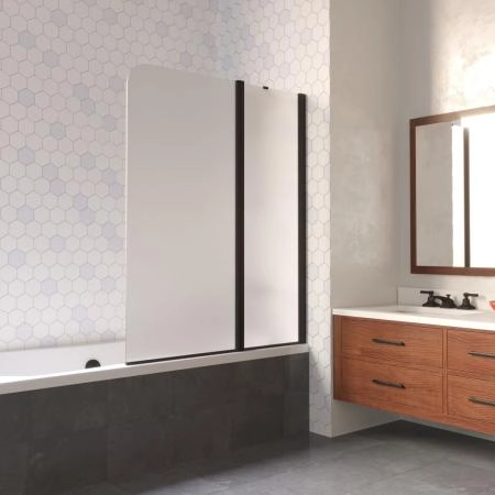 Шторка на ванную Vegas-glass E2V LUX ST 115 02М 10 R, профиль черный матовый, стекло сатин