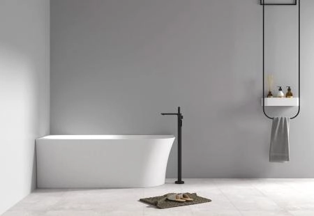 Акриловая ванна ABBER AB9258-1.5 L пристенная цвет белый