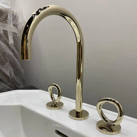 THG Collection O Смеситель для раковины, 3 отв., с донным клапаном,  цвет: Soft gold