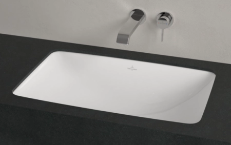 Villeroy&Boch Loop & Friends раковина 615х380x180 мм, установка под столешницу, с переливом, комплект креплений, TitanCeram, цвет альп. белый Ceramic 