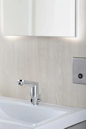 Смеситель Grohe Eurosmart Cosmopolitan E 36327001 И/К для раковины 1/2" со смешиванием и с регулируемым ограничителем температуры