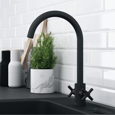 Смеситель для кухни RedBlu by Damixa Neo Classic 240000000 черный