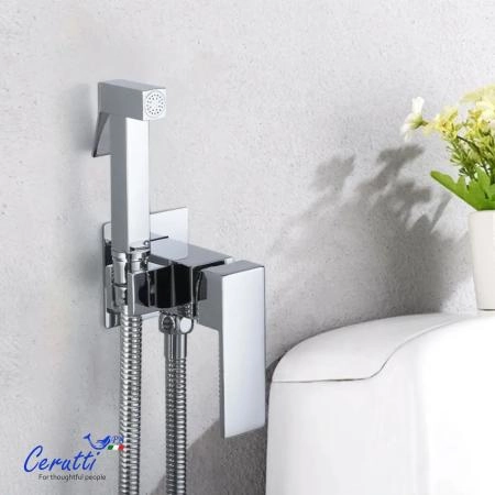 Смеситель с гигиеническим душем Ceruttispa Резия SH (RESIA SH) из латуни, с шлангом 120 см, цвет хром