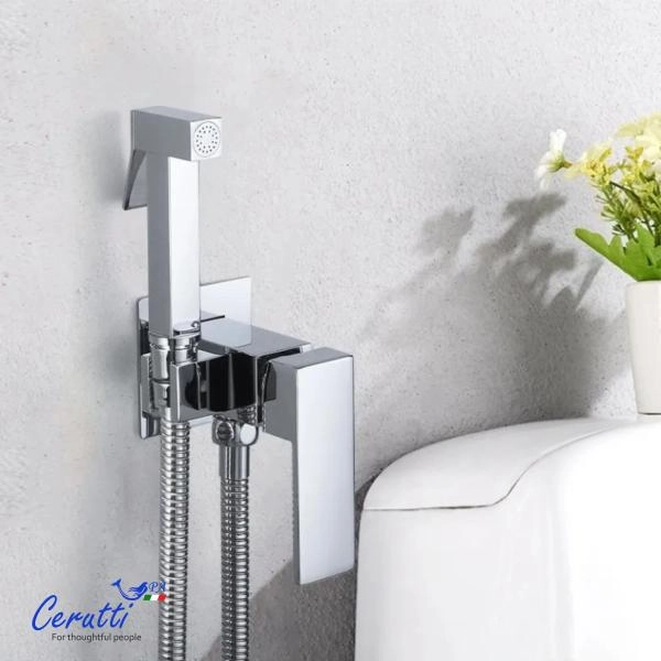 Смеситель с гигиеническим душем Ceruttispa Резия SH (RESIA SH) из латуни, с шлангом 120 см, цвет хром