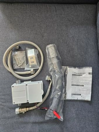 Писсуар сенсорный Gid Q9507 подвесной выпуск горизонтальный Белый