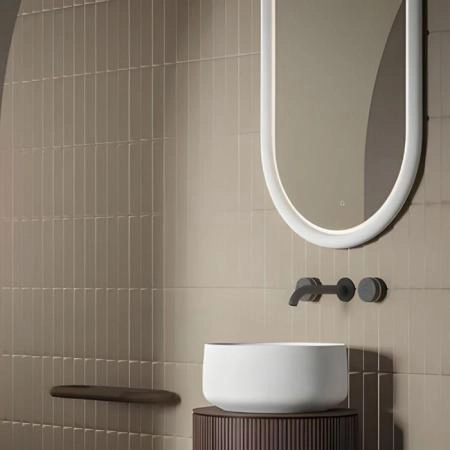 Artceram Milano Зеркало 55х100 см в керамической раме с LED-подсветкой и сенсорным выключателем, цвет: белый