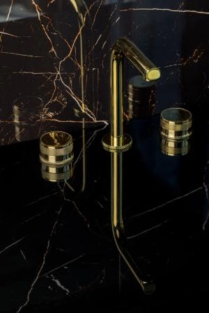 Смеситель на столешницу Boheme PRESTIGE на 3 отв. GOLD 152-G-PR