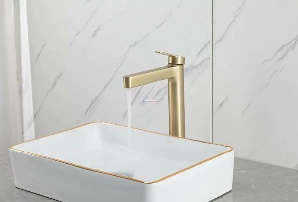 Смеситель для раковины высокий Gappo G1099-83 сатин золотой